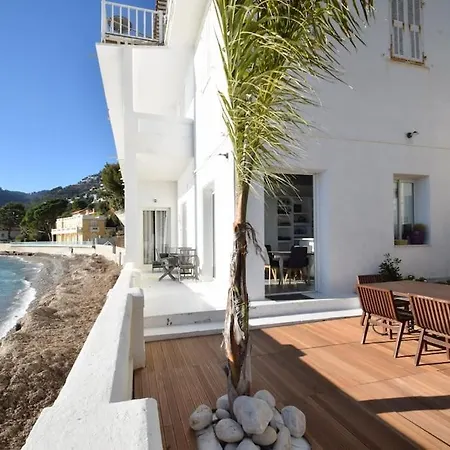 Direct Front Beach Swimming Pool Apartamento Èze