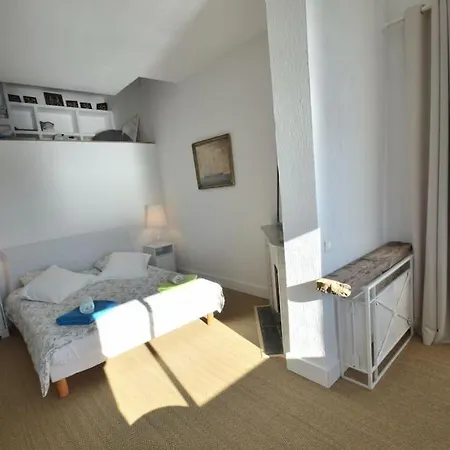 Direct Front Beach Swimming Pool Apartamento *