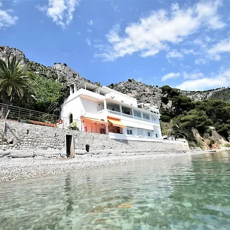 Direct Front Beach Swimming Pool