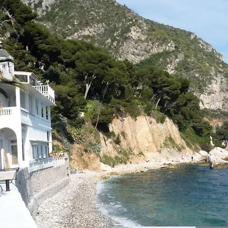 Direct Front Beach Swimming Pool * Èze